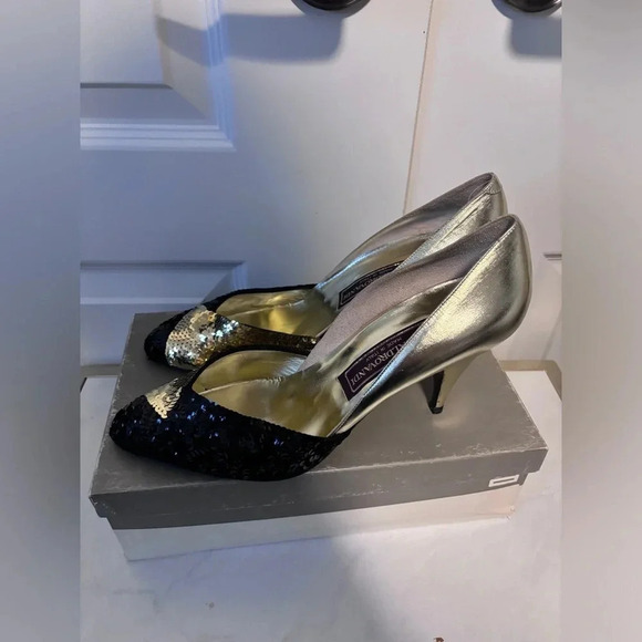 Marek by Gino Aldrovandi | Leather Black & Gold Sequin  Pumps | Size 39.5 - Picture 11 of 11